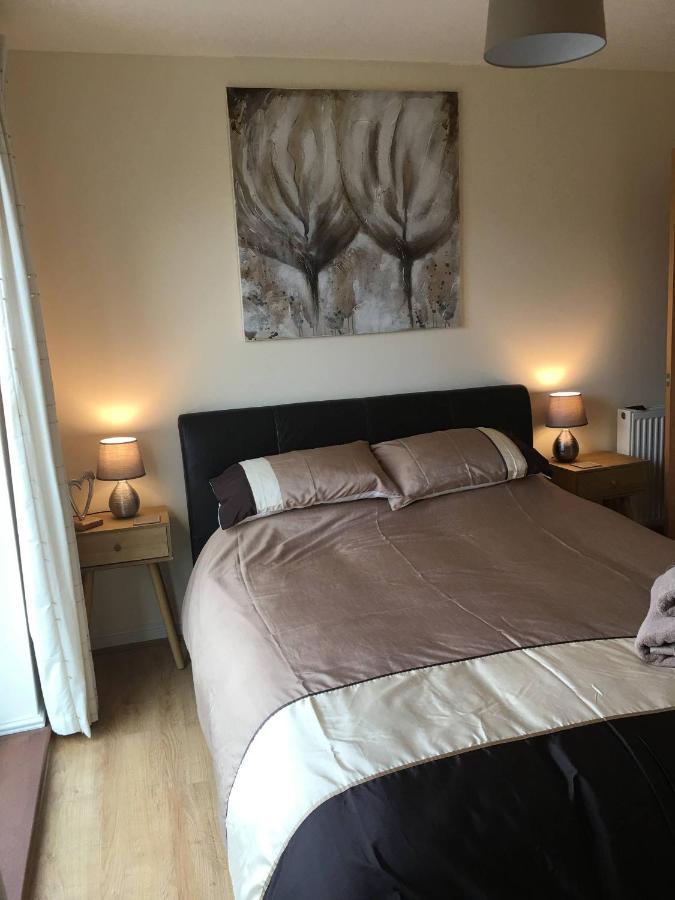 Penthouse Apartment On The River - 65 Skipper Way Saint Neots Esterno foto