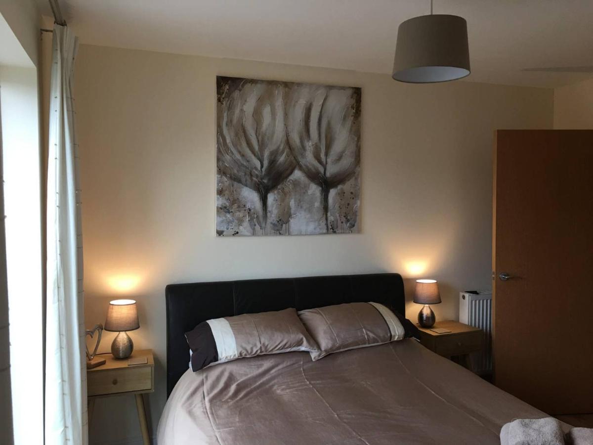 Penthouse Apartment On The River - 65 Skipper Way Saint Neots Esterno foto