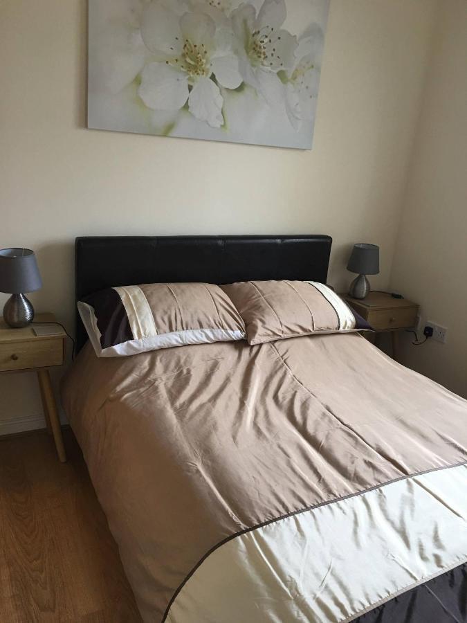 Penthouse Apartment On The River - 65 Skipper Way Saint Neots Esterno foto