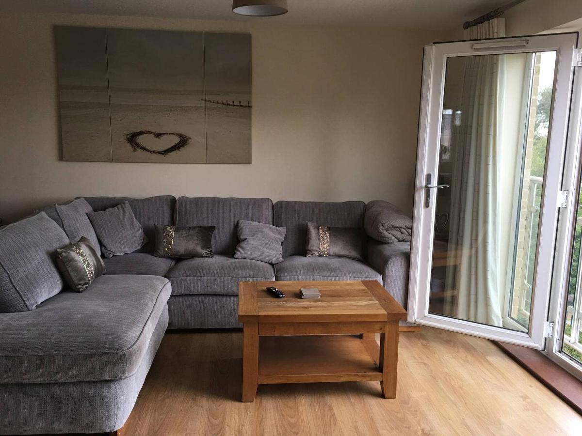 Penthouse Apartment On The River - 65 Skipper Way Saint Neots Esterno foto