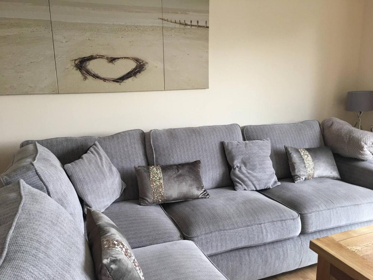 Penthouse Apartment On The River - 65 Skipper Way Saint Neots Esterno foto